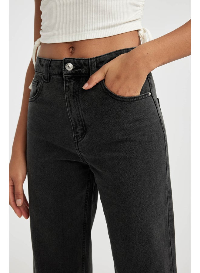 DeFacto Woman 90'S Wide Leg Denim Trousers - Image 2