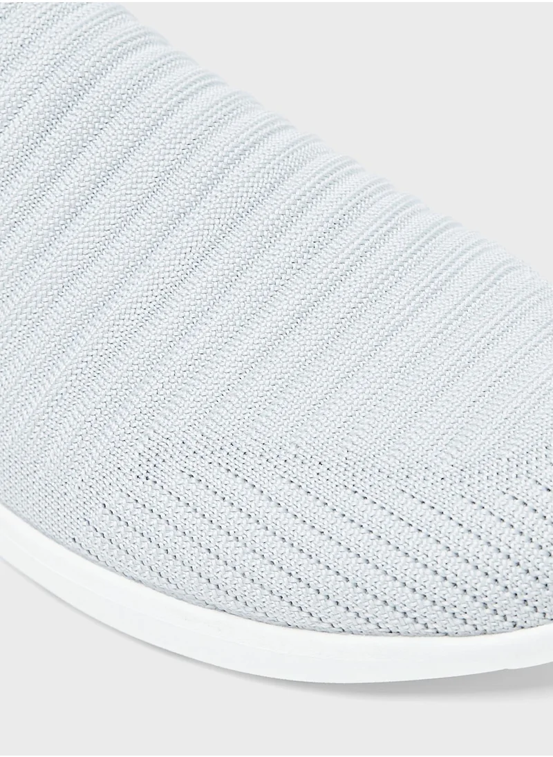 Oaklan by Shoexpress Slip On Low Top Sneakers