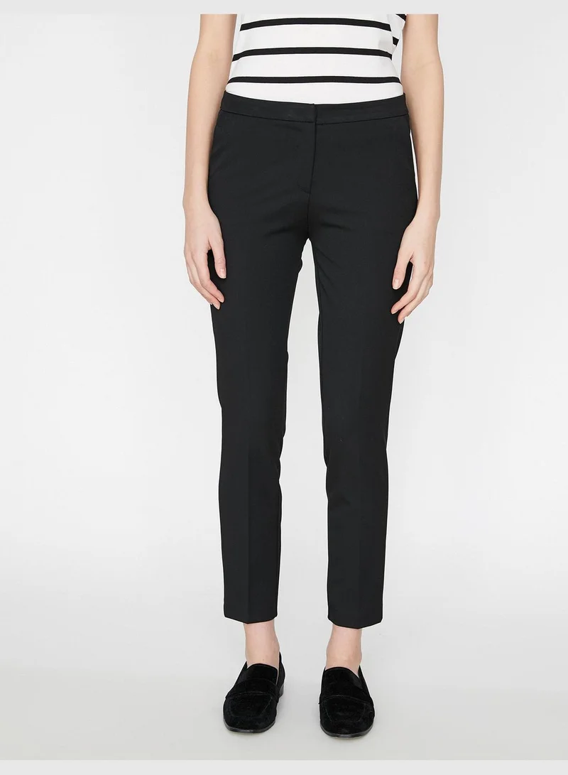 KOTON Pocket Detailed Trousers