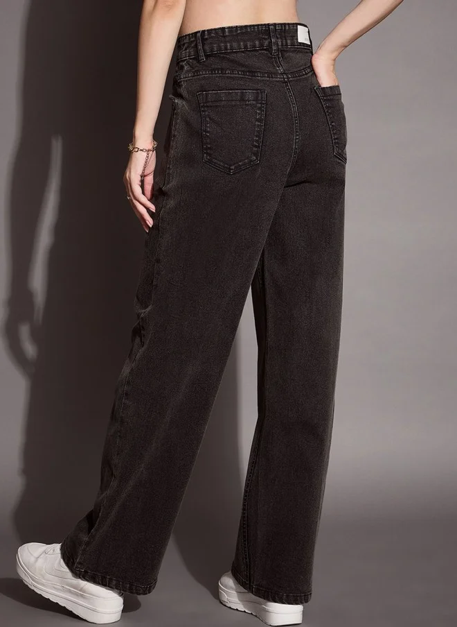 SASSAFRAS Comfort Straight Fit High-Rise Black Jeans for Women