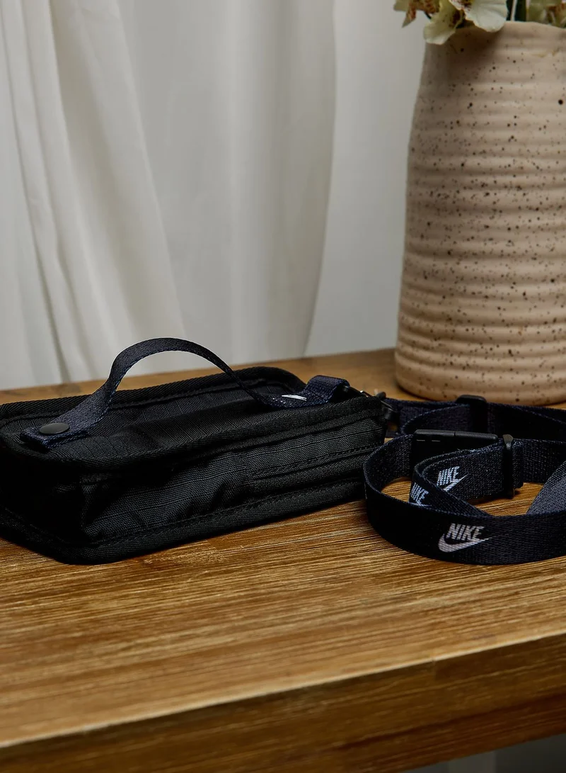 Nike Club Phone Crossbody