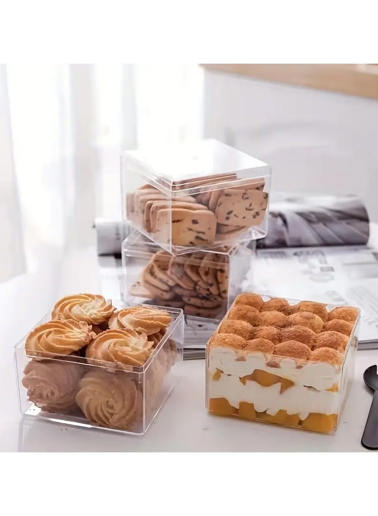 FUFU أكواب حلوى مربعة بلاستيكية disposable من FUFU عدد 6 مع أغطية لتيراميسو، موس، حاويات فواكه بارفيه (10.5x10.5x6 سم) - Image 1