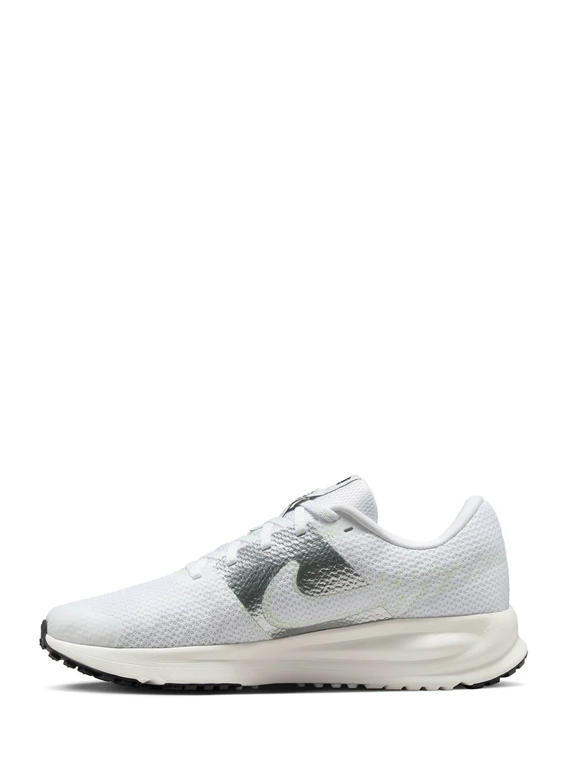 نايكي Run Defy