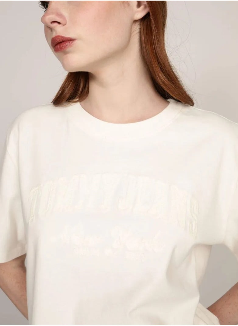 TOMMY JEANS Crew Neck Graphic T-Shirt  - Image 3