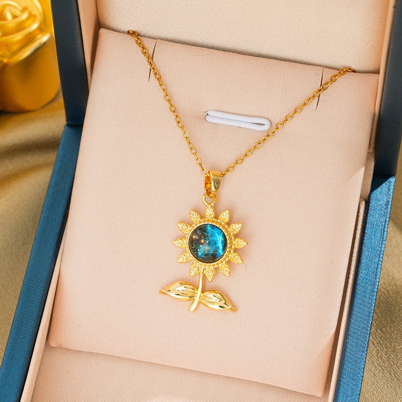 WU Cross-Border New Multi-Element Style Copper Micro-Inlaid Titanium Steel Necklace for Women, Real Gold Electroplated Exquisite Clavicle Chain, In Stock Wholesale - Image 3