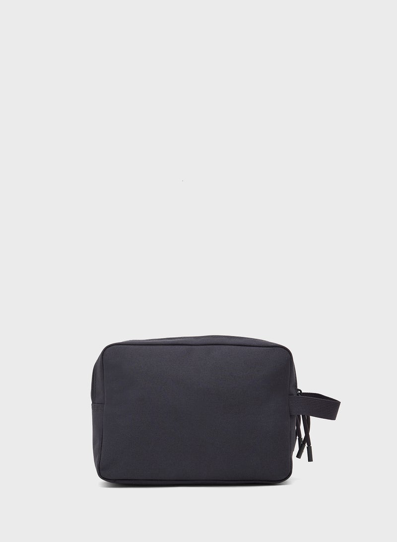 لاكوست حقيبة أدوات النظافة الكلاسيكية - Image 2