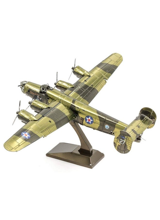 فاسينايشون مجموعة نماذج معدنية ثلاثية الأبعاد من طراز B-24 Liberator من Fascinations Metal Earth  - Image 2