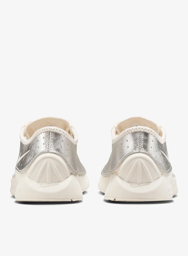 نايكي إير سوبر فلاي