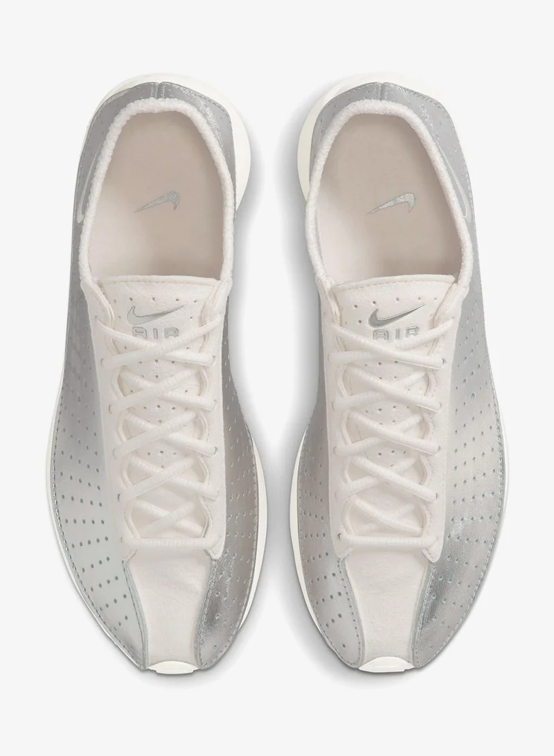 نايكي إير سوبر فلاي