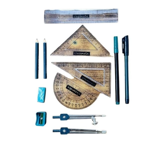 classmate Octane Mathematical Drawing Instruments Set- Geometry Box Includes 12 Items| Sturdy Compass & Divider, Tight Compass/Divider Arms, Complimentary Pen & Sketch Pen Inside| Pack of 1 - Image 4