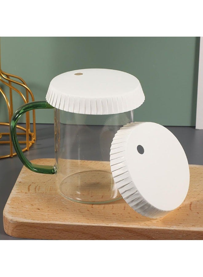 عربست 100pcs غطاء كأس الورق القابل للتصرف ، غطاء الشرب المعاد تدويره ، غطاء الكأس للمشروبات مع ثقب القش ، غطاء كأس القهوة البيضاء ، غطاء الكأس الساخن للمطبخ المنزلي مقاهي الحفلات حفل الزفاف فندق الحانات ، 7.5 * 7.5 سم - Image 2