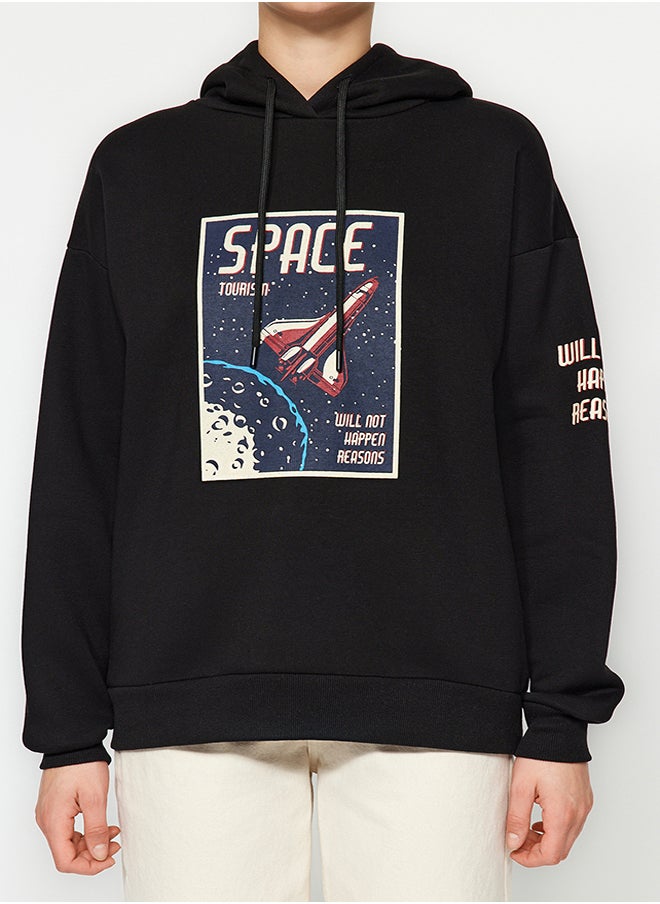 trendyol - Black Thick Inside Fleece Space Printed Oversize/Wide Cut Knitted Sweatshirt TWOAW24SW00407 - Image 1
