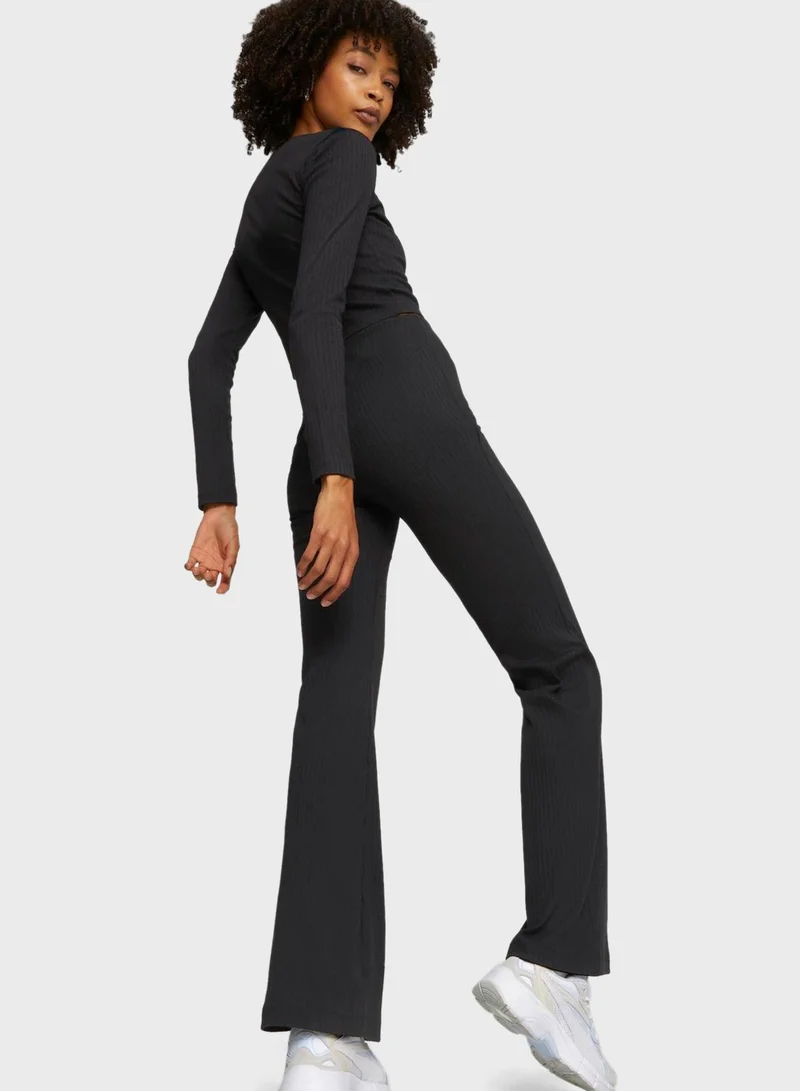 PUMA Classics Ribbed Flared Leggings