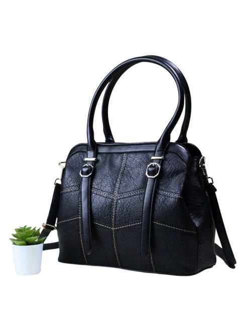 Italian leather shoulder bag with embroidery -black