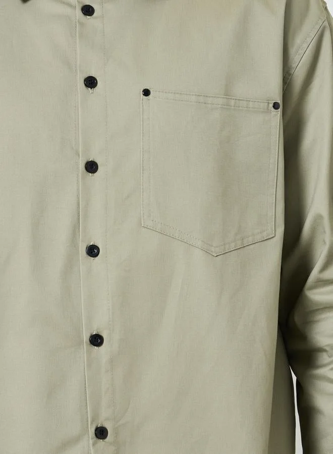 ستايلي قميص قطني بقصة واسعة