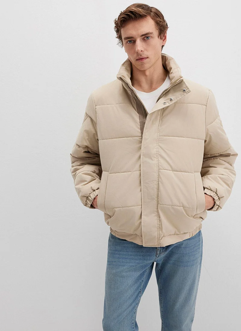 مافي High Collar Beige Jacket
