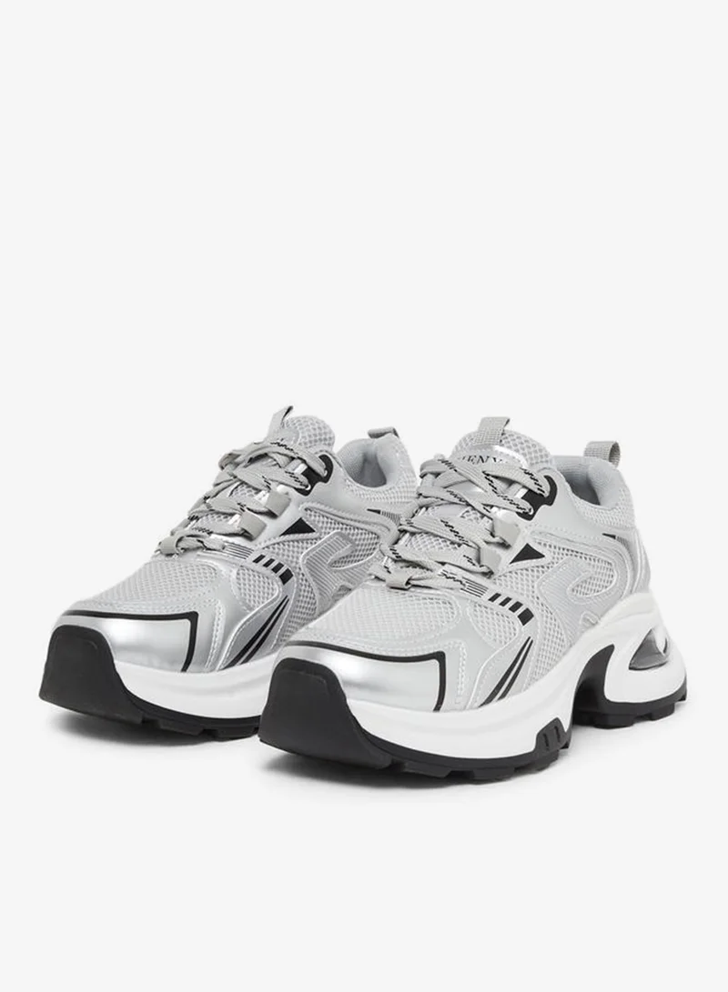 ستايلي اكتيف سنيكرز بكعب سميك بنعل معدني