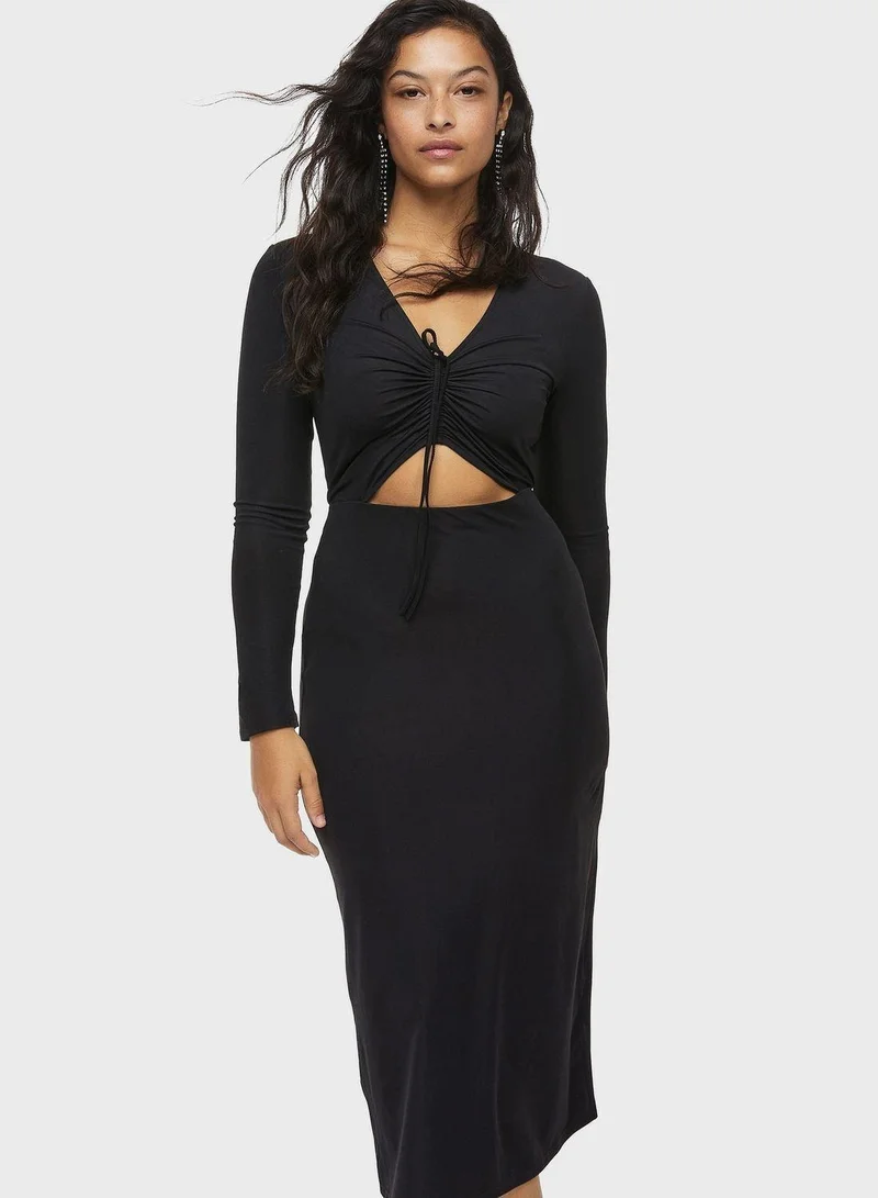 H&M Cutout Long Sleeve Dress