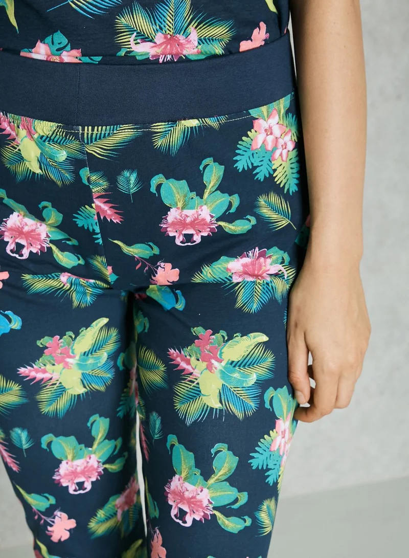 Lounge District Floral Printed Pyjamas Set