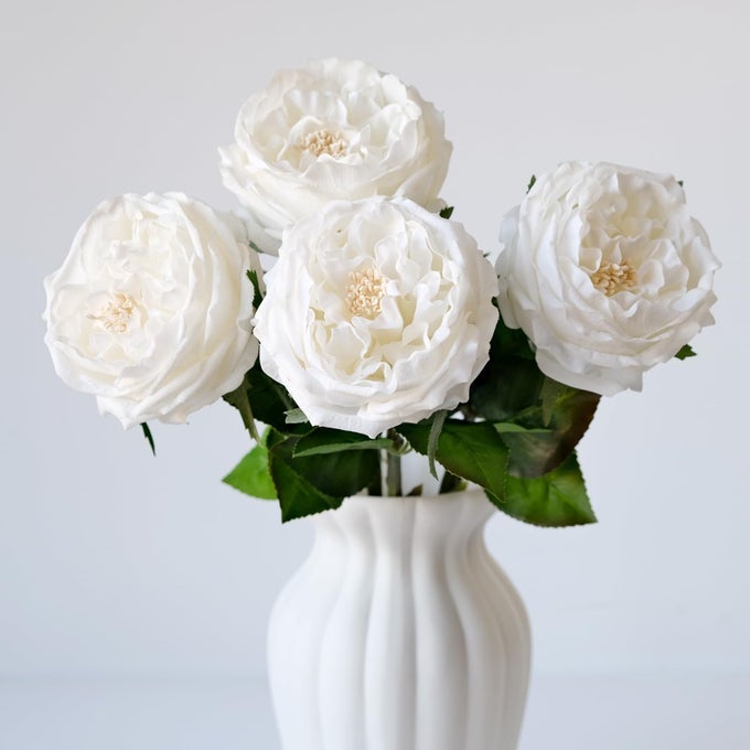35 BIG BLOOM WHITE ROSE ARTIFICIAL FLOWERS 4PCS REAL TOUCH ROSE FAUX 177 INCH LONG STEM AUSTEN ROSES PEONIES FAKE FLOWERS FOR HOME KITCHEN PARTY CHRISTMAS FLOWER WEDDING DECOR