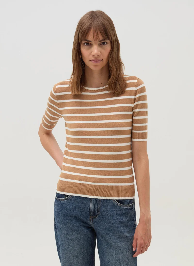 Ovs Short-sleeved top with striped pattern