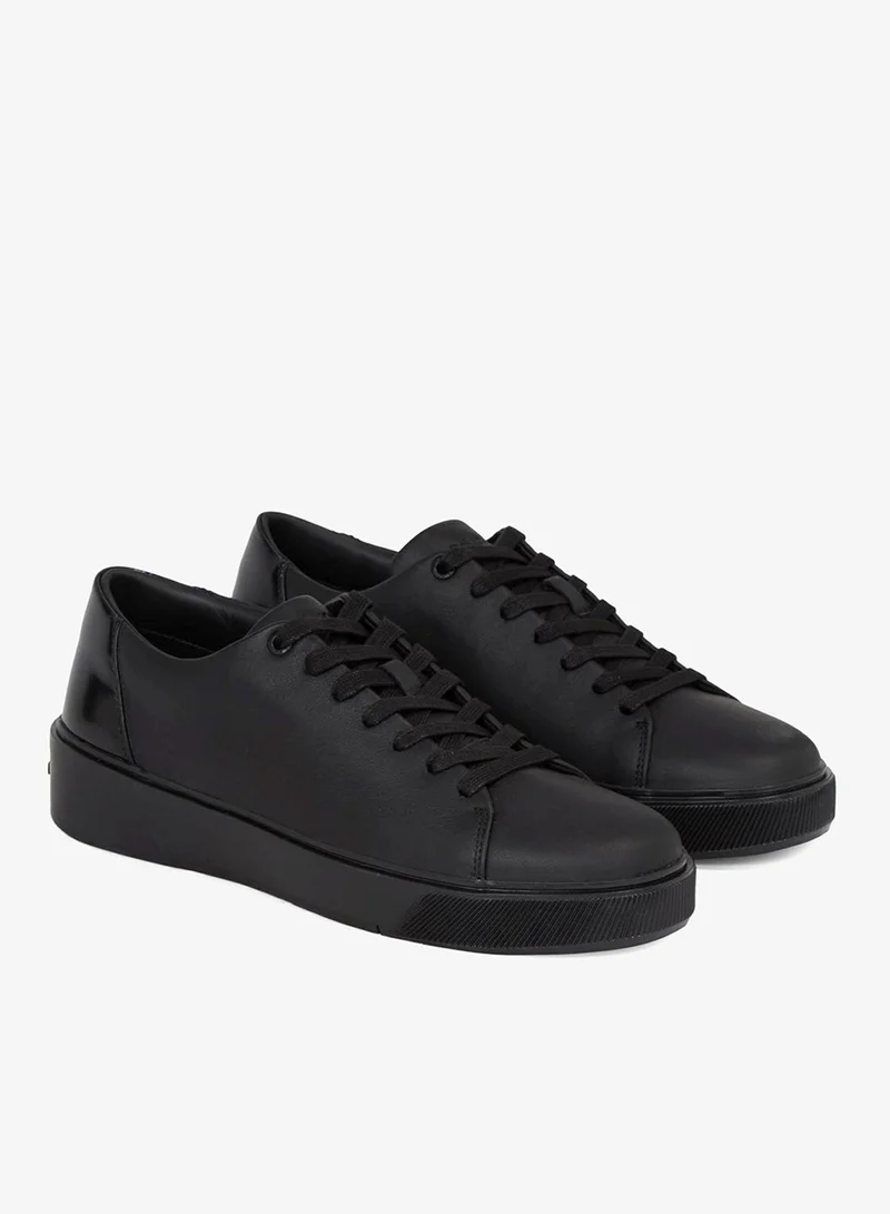 كالفن كلاين حذاء رياضي من الجلد