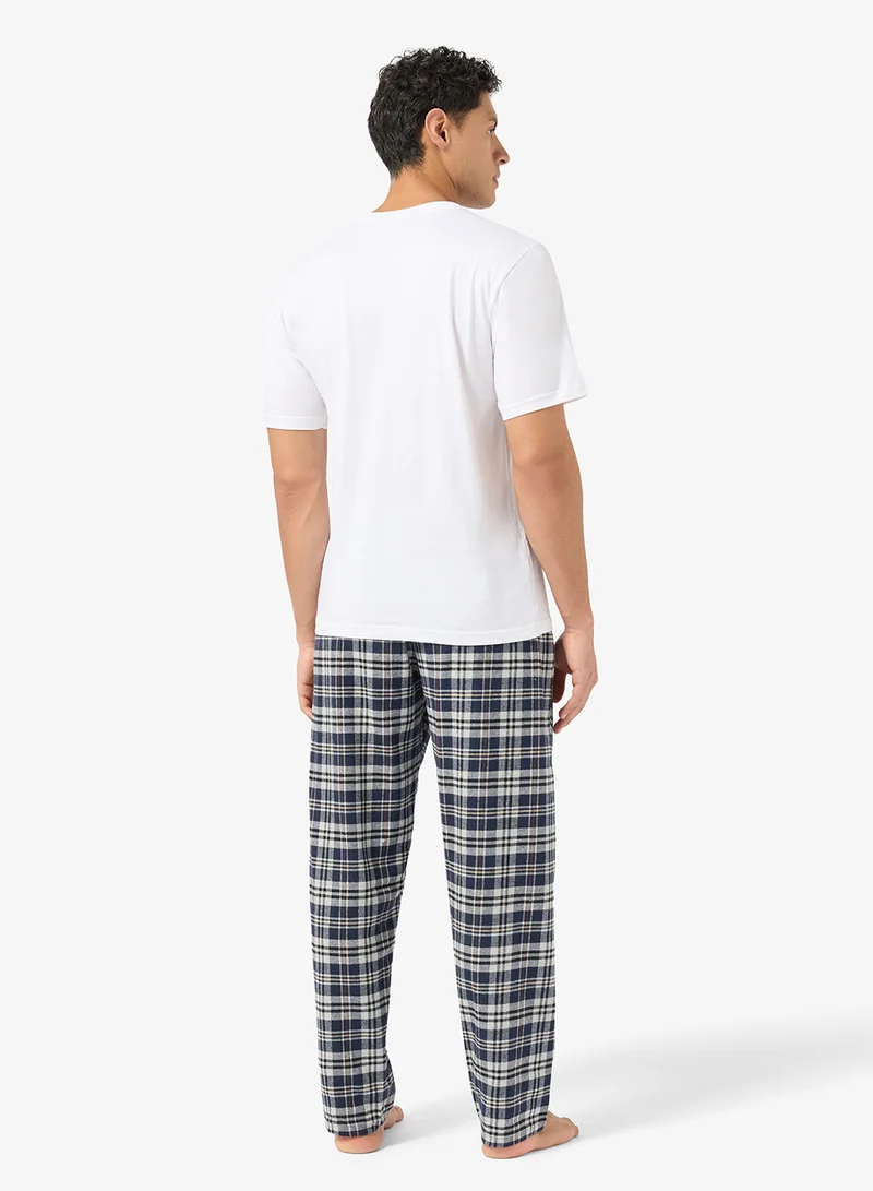 Robert Wood Regular fit tee and Pant set