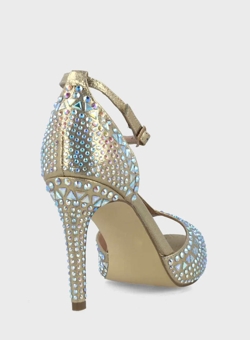 MENBUR Ankle Strap Sandals