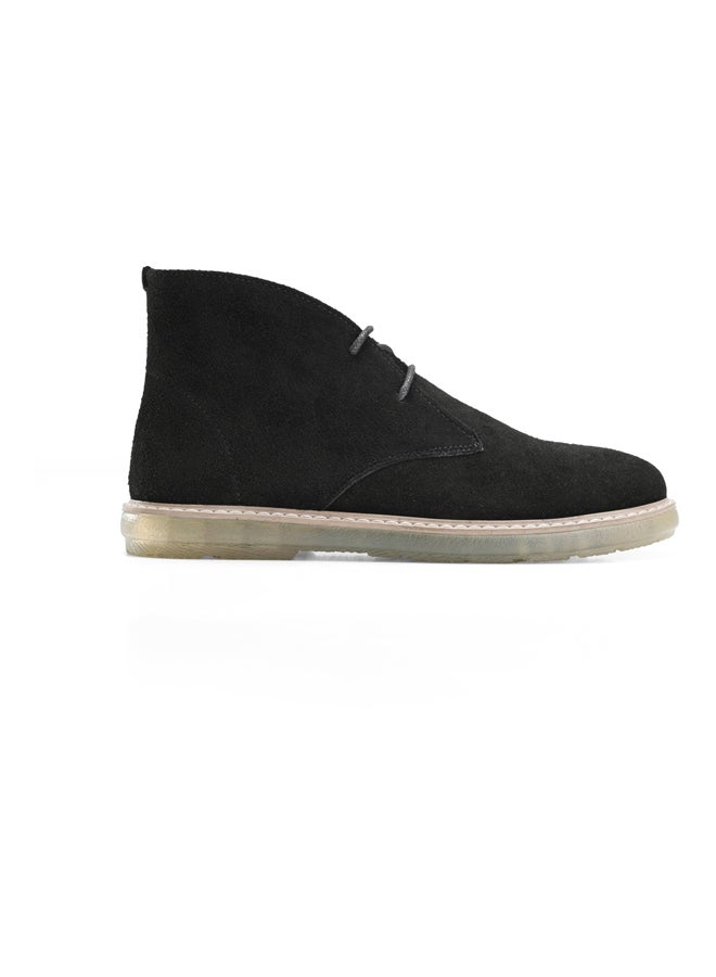 CRESTâ„¢ Split Suede Chukka Boots Plain Toe