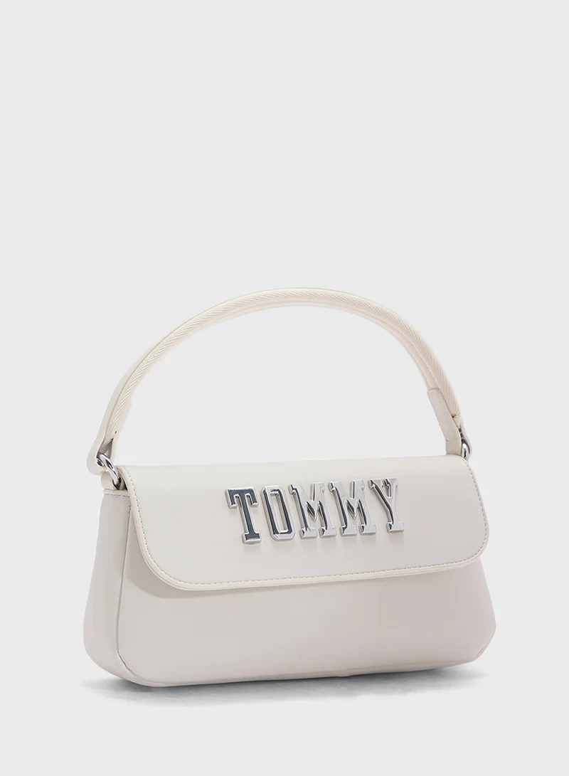 TOMMY JEANS FLAP CROSSBODY BAG