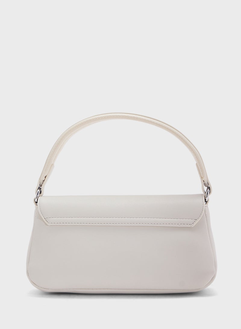 TOMMY JEANS FLAP CROSSBODY BAG  - Image 2