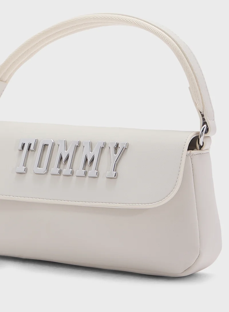 TOMMY JEANS FLAP CROSSBODY BAG
