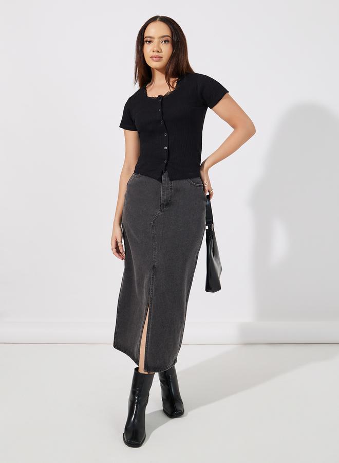Styli Ribbed Short Sleeve Knit Top with Lace Trim - Image 2