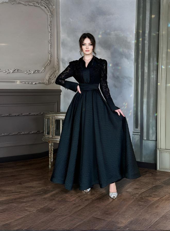 Classic French Long Slim Dress, Handcrafted Lace Design - Image 5