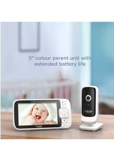 Hubble Connected Nursery View Premium - جهاز مراقبة الطفل للرضع / الأطفال - شاشة ملونة قطرية 5 بوصات، تحدث في اتجاهين، رؤية ليلية بالأشعة تحت الحمراء، اتصال آمن وخاص، نطاق يصل إلى 300 متر - أبيض