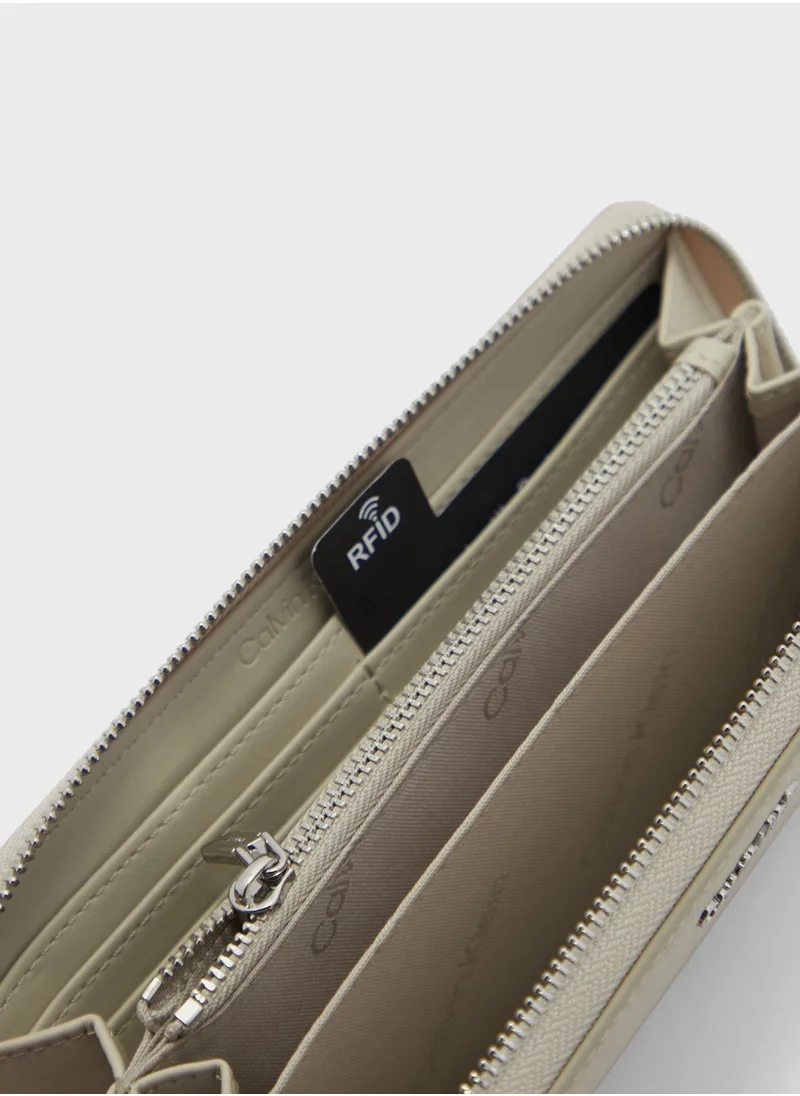 CALVIN KLEIN Monogram Large Wallet