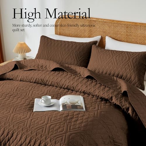 akkialla Full/Queen Size Quilt Bedding Set,Brown Lightweight Microfiber Soft Bedspread,Modern Style Geoetric Pattern Coverlet Set for All Seasons,3 Piece(1 Quilt,2 Pillow Shams) - Image 3