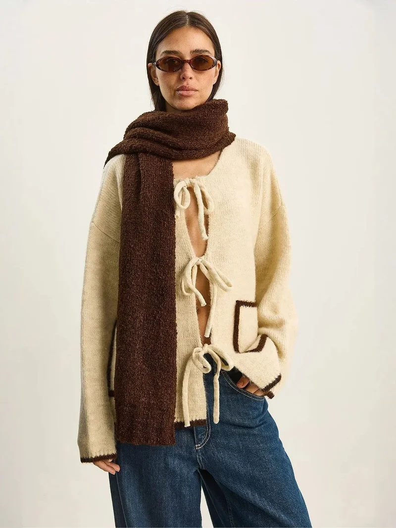 بيانكو لوتشي LUCCI Oversized Knit Cardigan with Tie Closure