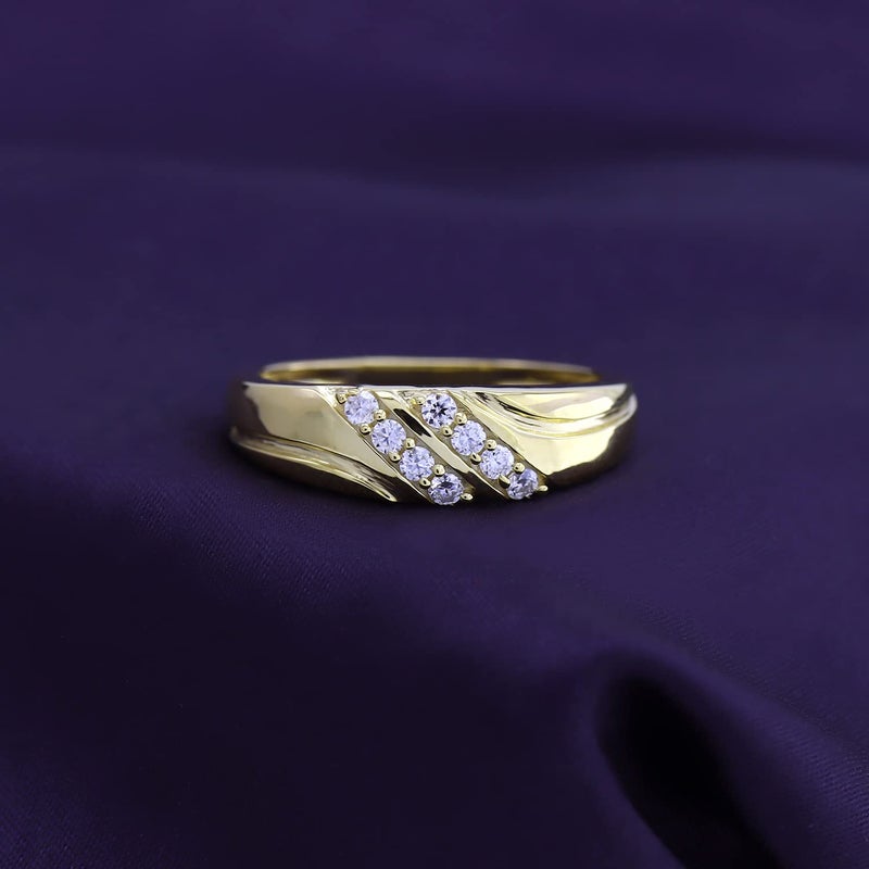 SAVEARTH DIAMONDS Men's Wedding Band Ring Round Cut Lab Created Moissanite Anniversary or Engagement Ring in 14K Yellow Gold Plated 925 Sterling Silver Jewelry Gift for Him, Size 10 - Image 2