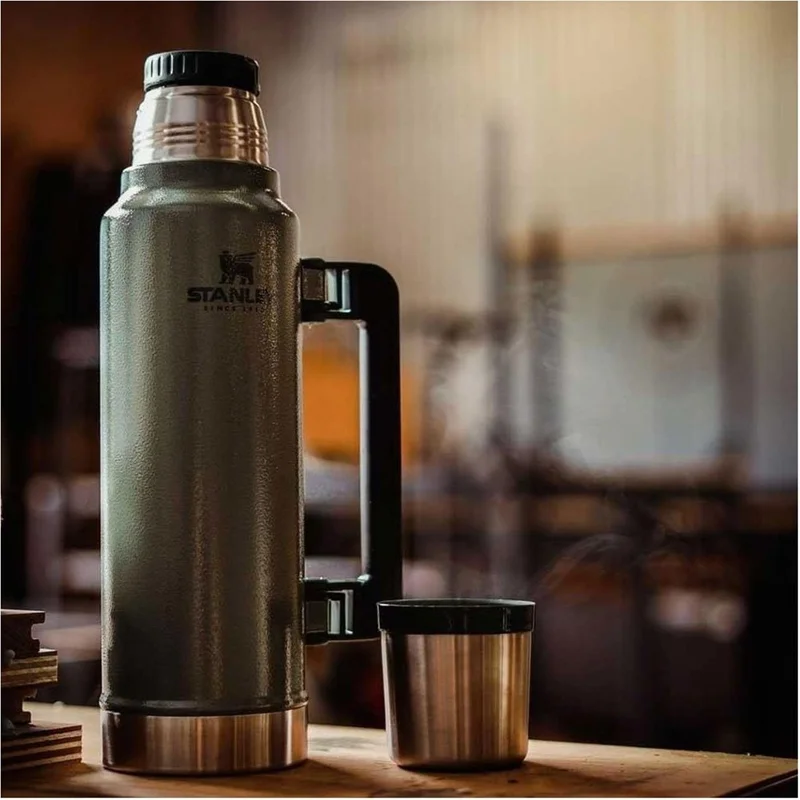 Stanley Classic Vacuum Steel Thermos 1.4 L Green