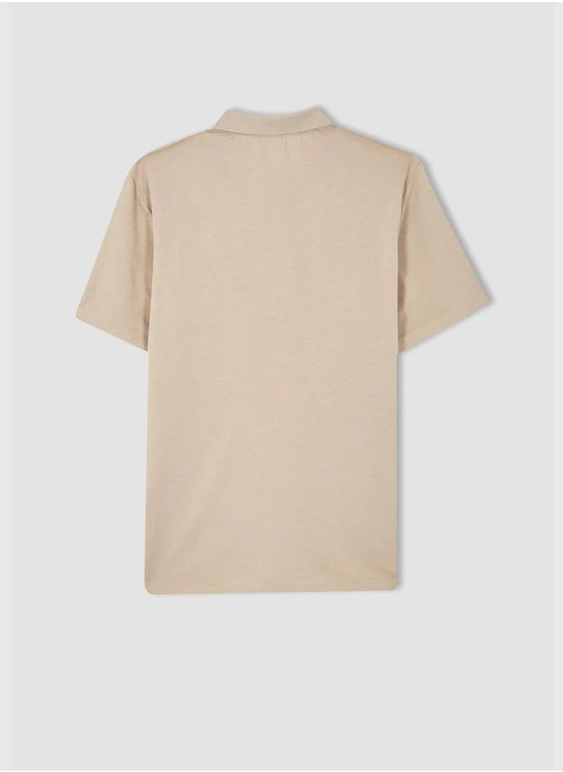 ديفاكتو Relax Fit Short Sleeve T-Shirt