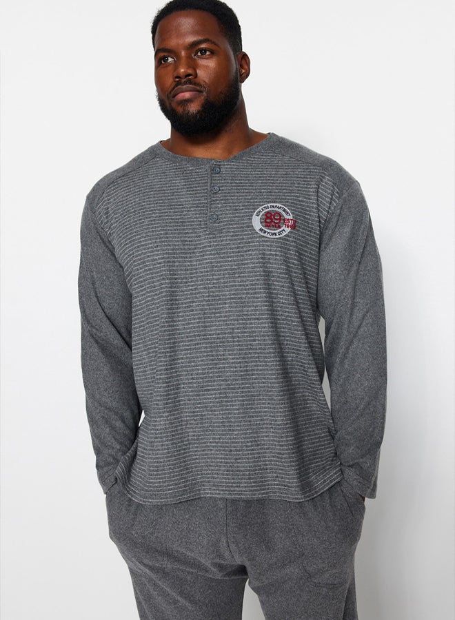 trendyol Gray Knitted Plus Size Pajamas Set TMNAW24AI00002 - Image 2