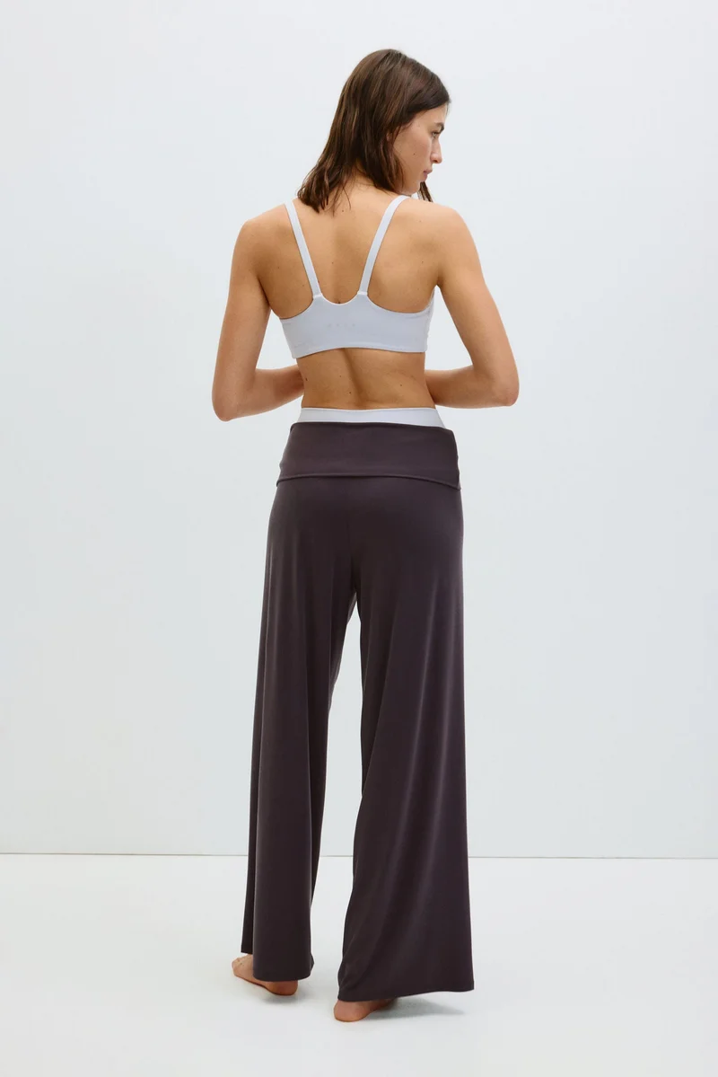 H&M  Foldover-waist sports trousers for Women | Best Price UAE