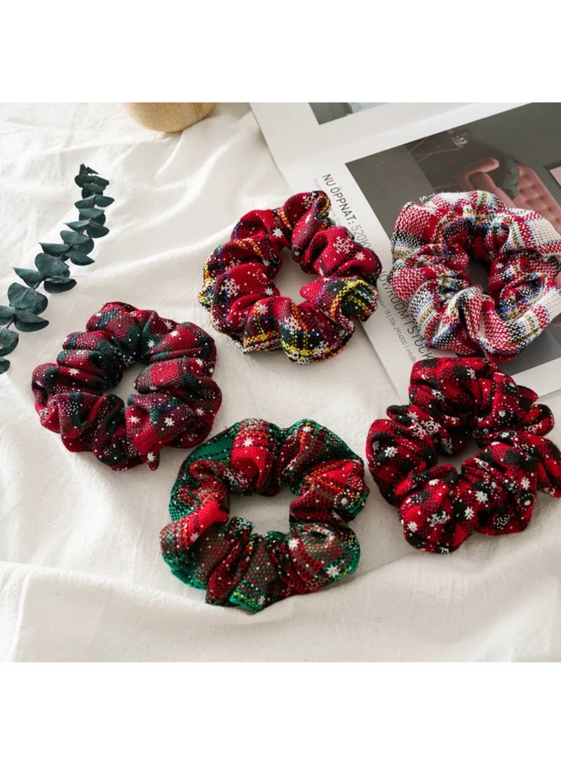 Shein Christmas scrunchie - Image 1