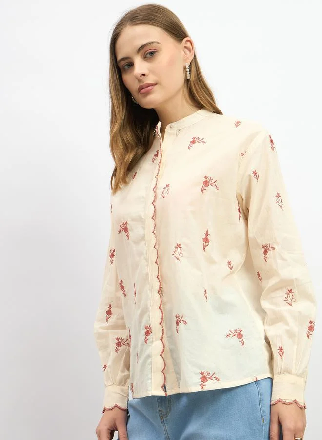 Styli Embroidered Scalloped Detail Mandarin Collar Top