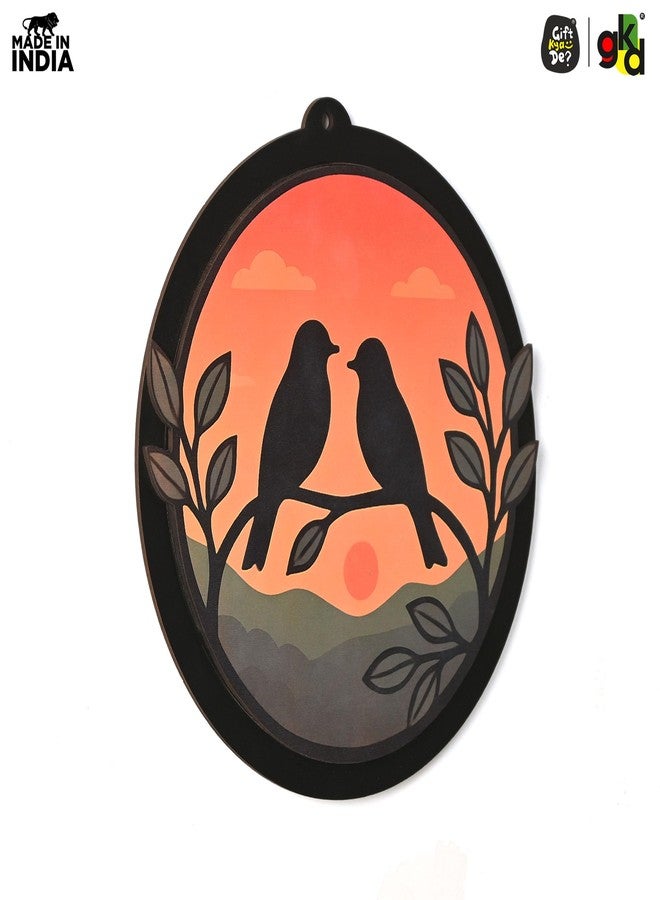 Gift Kya De لوحة جدارية ملونة على شكل طيور من GKD لتزيين المنزل | لوحة جدارية خشبية صلبة بتصميم طيور | ديكور جداري نابض بالحياة على شكل طيور لغرفة المعيشة، غرفة النوم، المكتب والشرفة | هدية لتزيين الجدران (9 × 9 بوصة) (قطعة واحدة) - Image 4