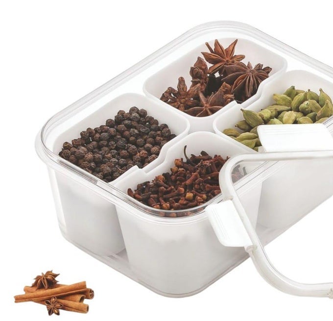 DRY FRUITMASALA BOX FOR KITCHEN SPICE NUTS BOX FOOD CONTAINER SPICES STORAGE CONTAINERS SNACK PLATTERS AIRTIGHT WITH LID WITH 4 PARTITION 1 PCS2025