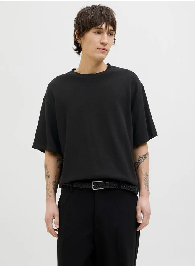 JACK & JONES Solid Crew Neck Relaxed Fit T-Shirt