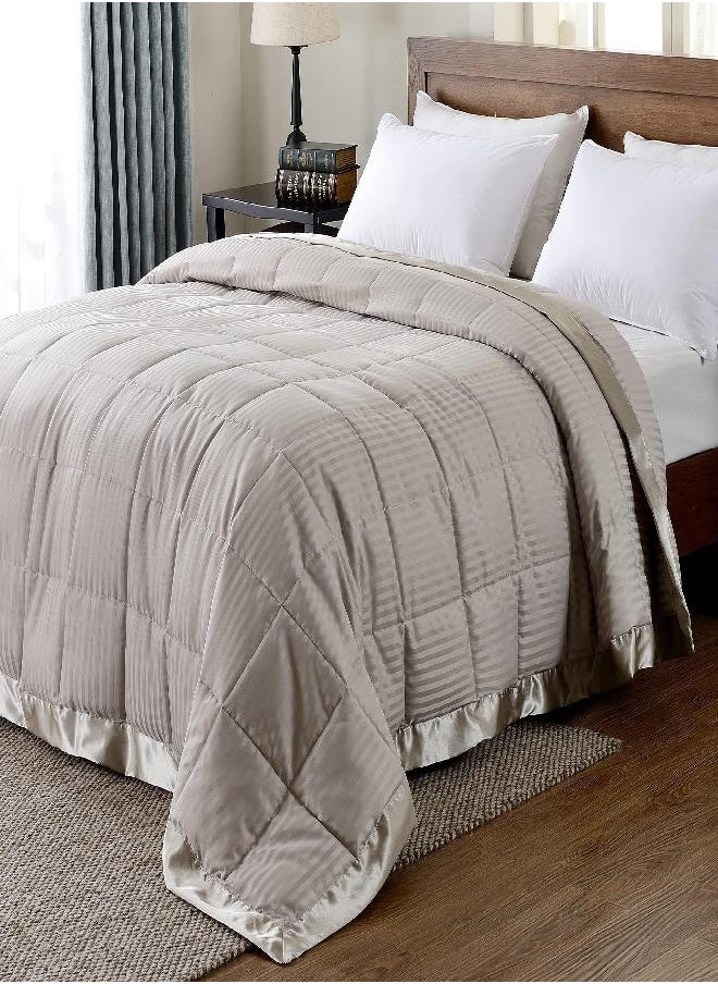 downluxe King Size Blanket, Lightweight Down Alternative Blanket with Satin Trim (90 X 108 Inch, Sand) - pzsku/ZD9C68BD6A679D1A3D558Z/45/_/1693490147/d4446876-df37-4d4d-994d-c5aaba078b43