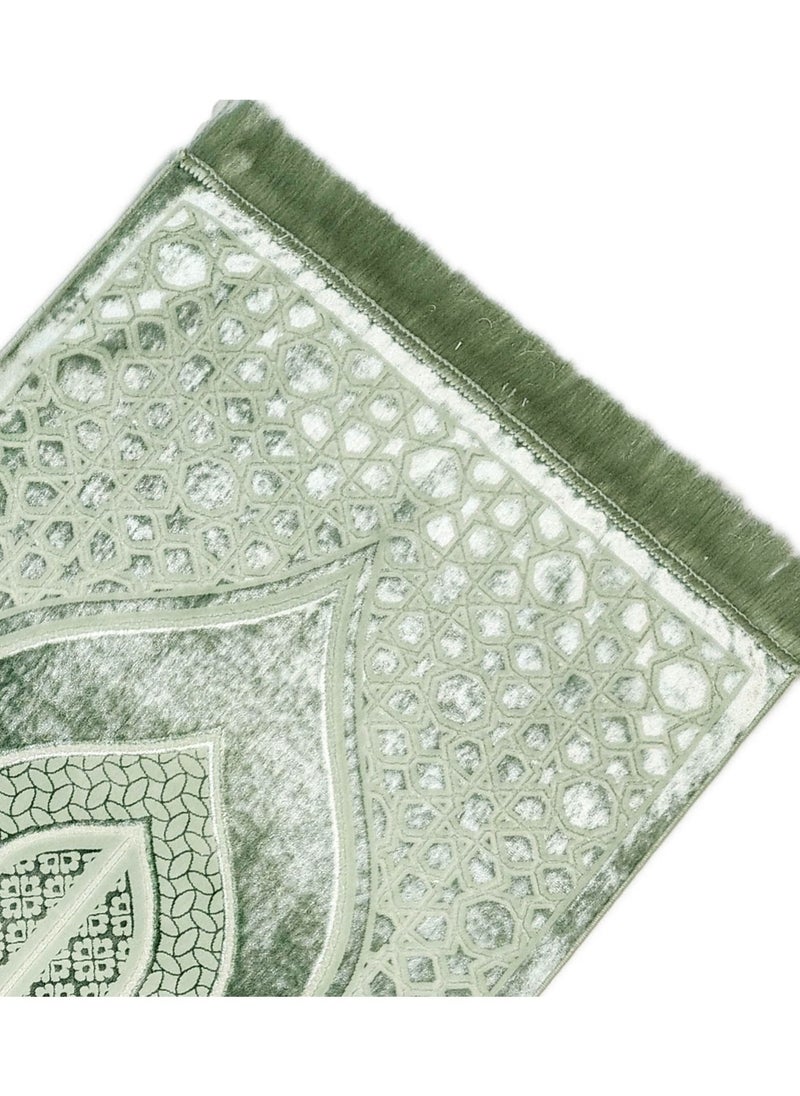 Museum Elegant Velvet Muslim Prayer Mat.High Quality Turkish Islamic Salah Rug.  - Image 3